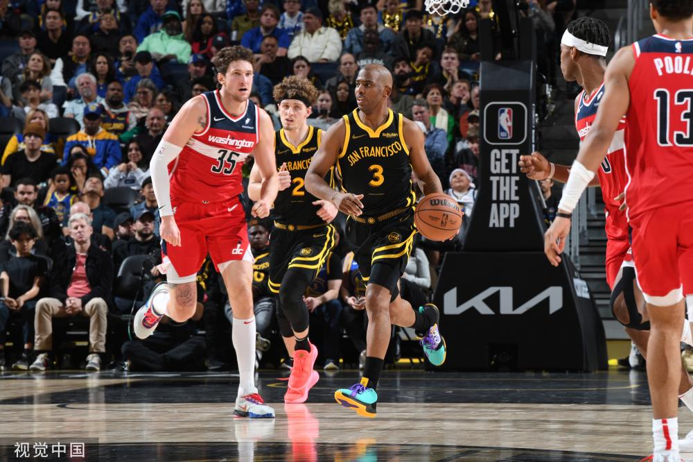 雄厚且年轻 雄厚且年轻